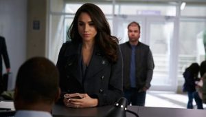 Suits: 6×2