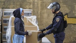 Containment: 1×5