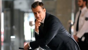 Suits: 2×2