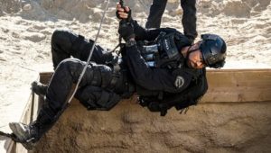 S.W.A.T.: 4×10