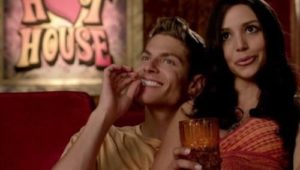 Femme Fatales: 2×1