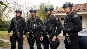 S.W.A.T.: 7×6