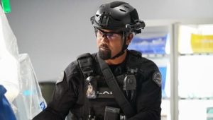 S.W.A.T.: 7×4