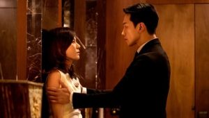 Red Swan: 1×2
